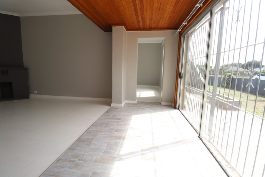 3 Bedroom Property for Sale in Cotswold Eastern Cape